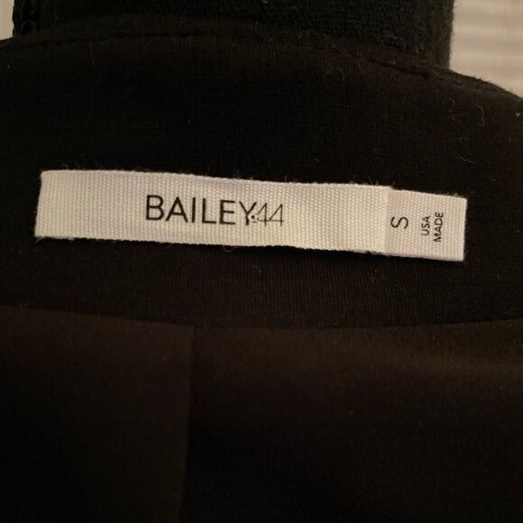 Bailey 44 Blazer Jacket - Picture 5 of 5